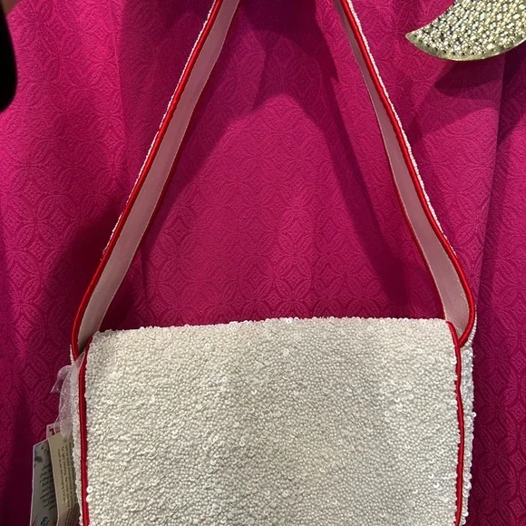 VIRAL TikTok Embellished Tomato Design Shoulder Bag - Picture 3 of 4